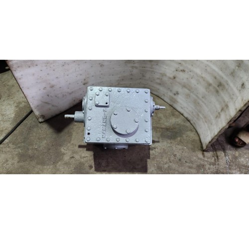 NAKANO-2 GANGWAY WINCH GEAR BOX ALONG WITH DRUM